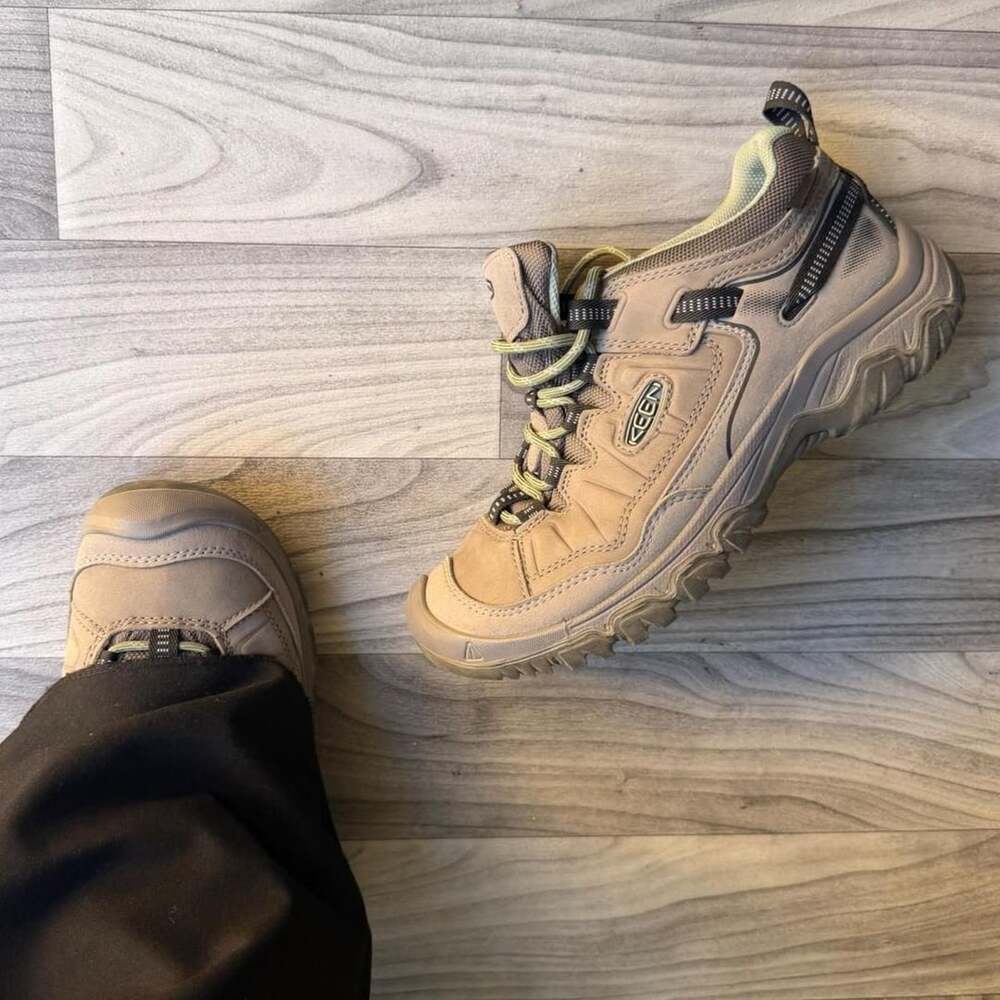 Keen Targhee II Waterproof Hiking Shoes US 9 Taupe Leather